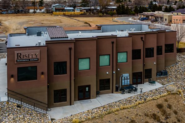 2705 Rabbitbrush Dr, Farmington, NM 87402